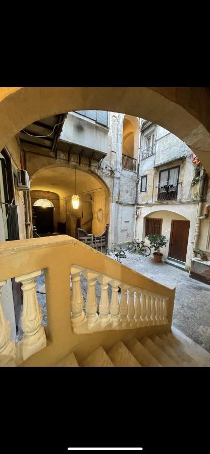 Dimora Sant Agostino Luxury Maximum Theater Daire Palermo Dış mekan fotoğraf
